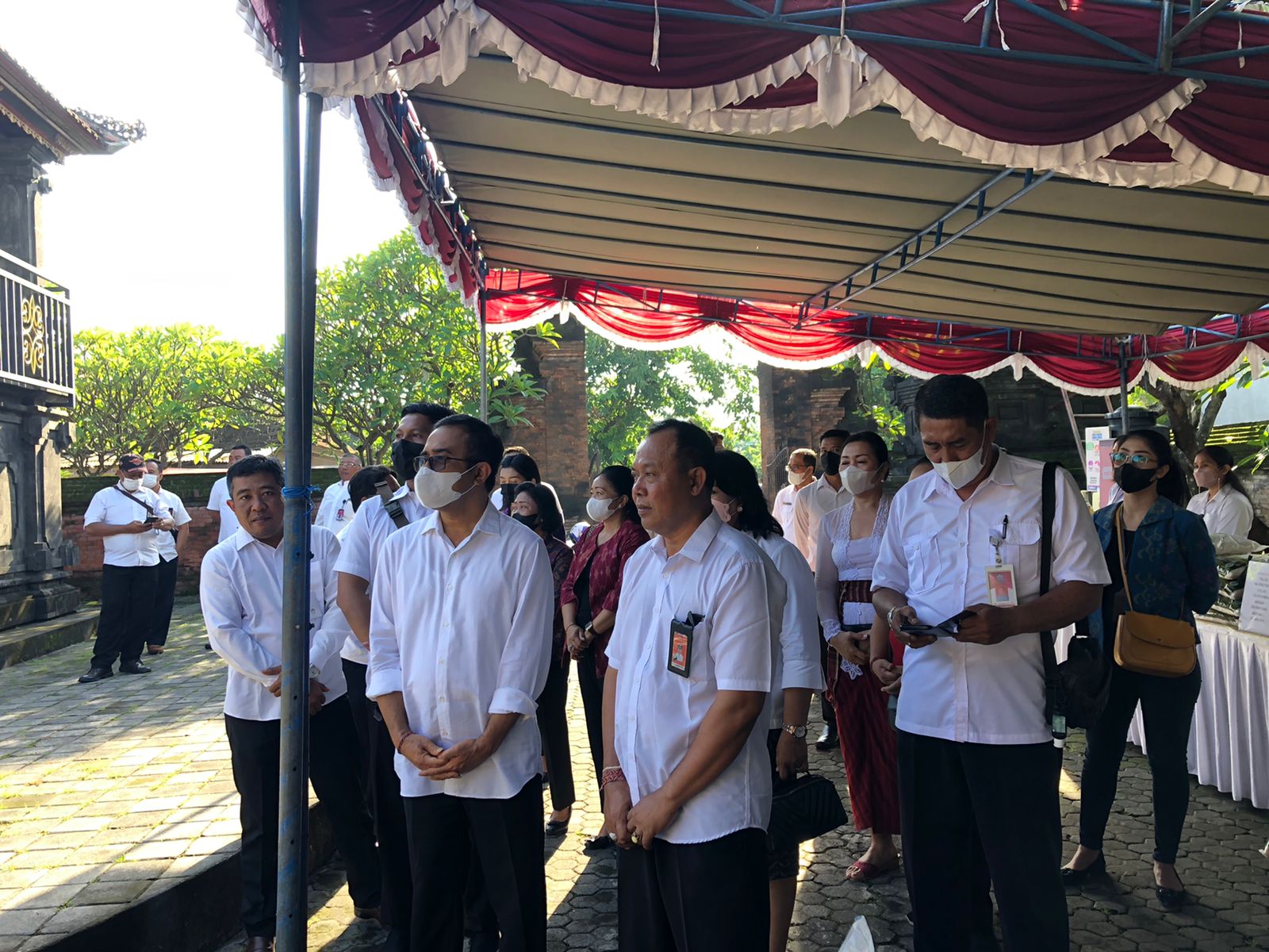 Komit Atasi Inflasi, Jaya Negara Tinjau Operasi Pasar di Desa Dangin Puri Kelod