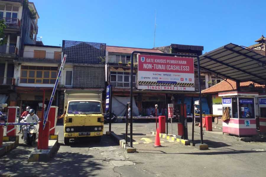 Perumda Pasar Mulai Uji Coba Parkir Taping
