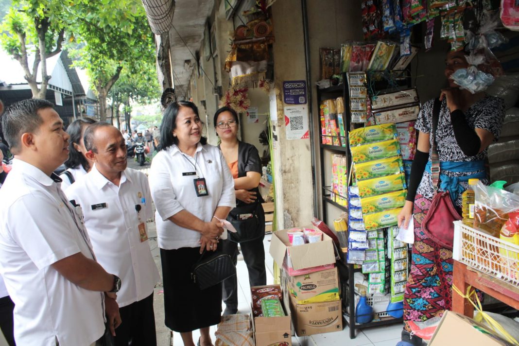 Beli di Distributor Tak Resmi, Pedagang Jual MinyaKita di Atas HET