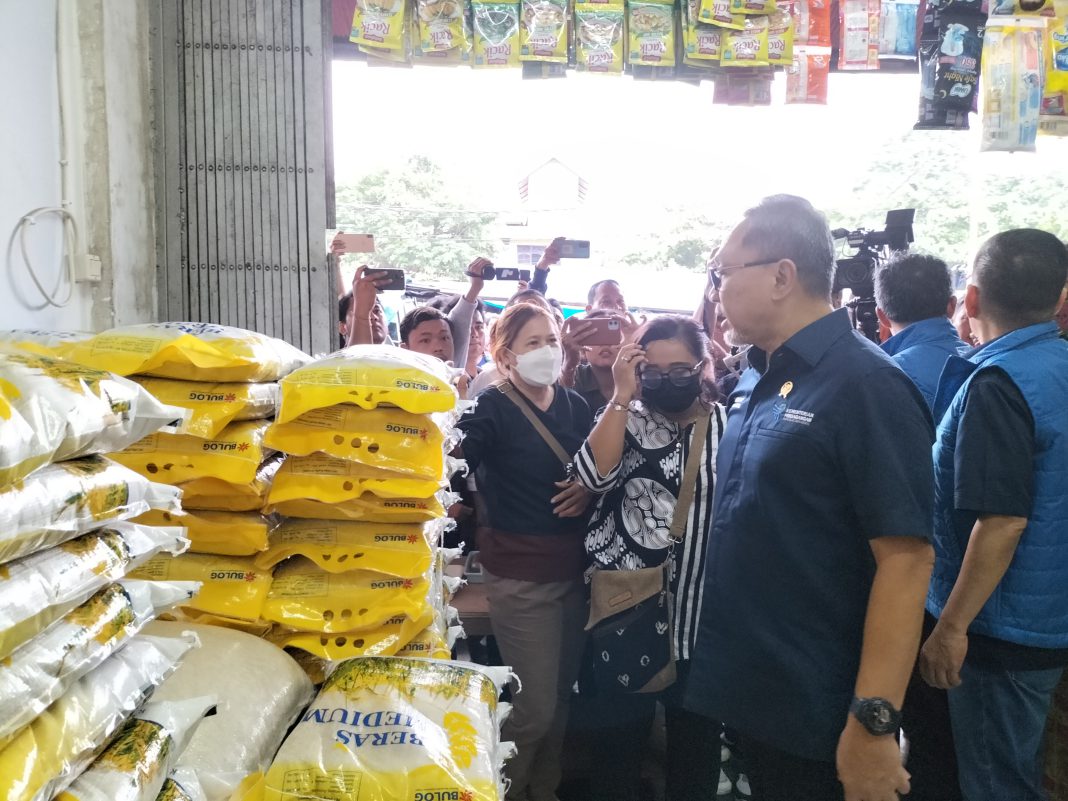 Harga Masih Tinggi, Masyarakat Diberi Pilihan Beras Medium