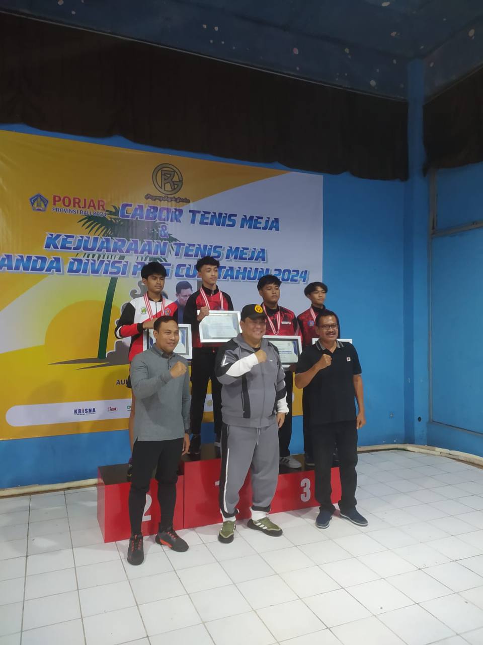 Golose Tutup Porjar Cabor Tenis Meja