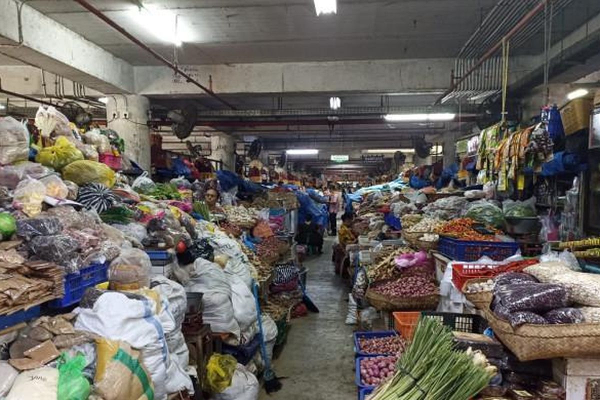 Panel Listrik Pasar Badung Diperbaiki, Minggu Depan Pedadagang Ditarget Berjualan Normal 