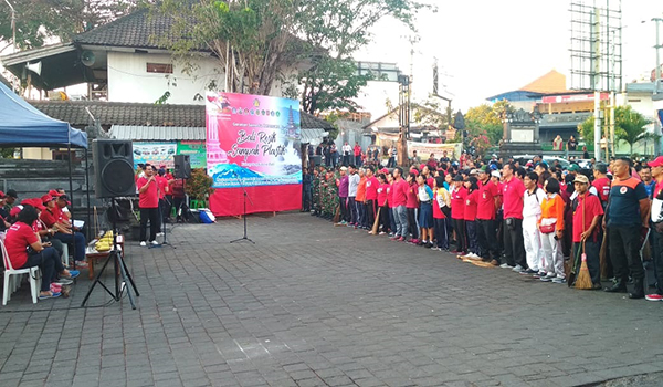 Bali Resik Sampah Plastik Dipusatkan di Pasar Anyar Sari