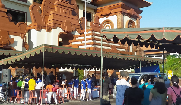Vaksinasi Pedagang Tak Pengaruhi Transaksi di Pasar Tradisional