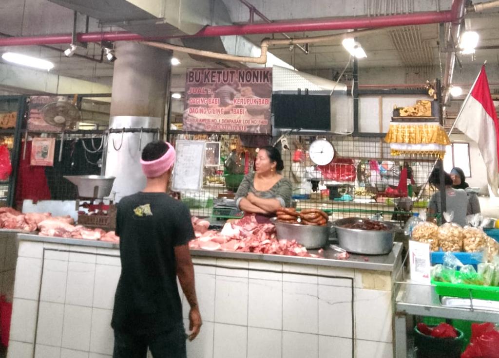 Dinas Pertanian Denpasar Pastikan Daging Babi Layak Daikonsumsi