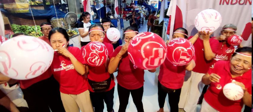 Pedagang Pasar Badung Happy